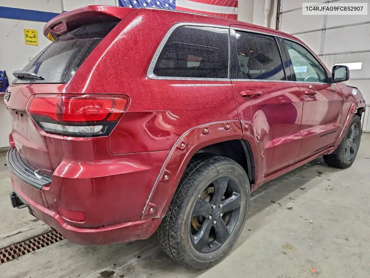 1C4RJFAG9FC852907 2015 Jeep Grand Cherokee Laredo