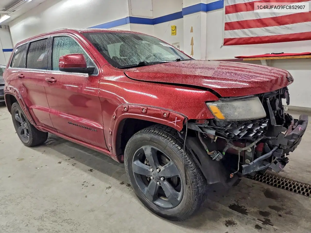 1C4RJFAG9FC852907 2015 Jeep Grand Cherokee Laredo