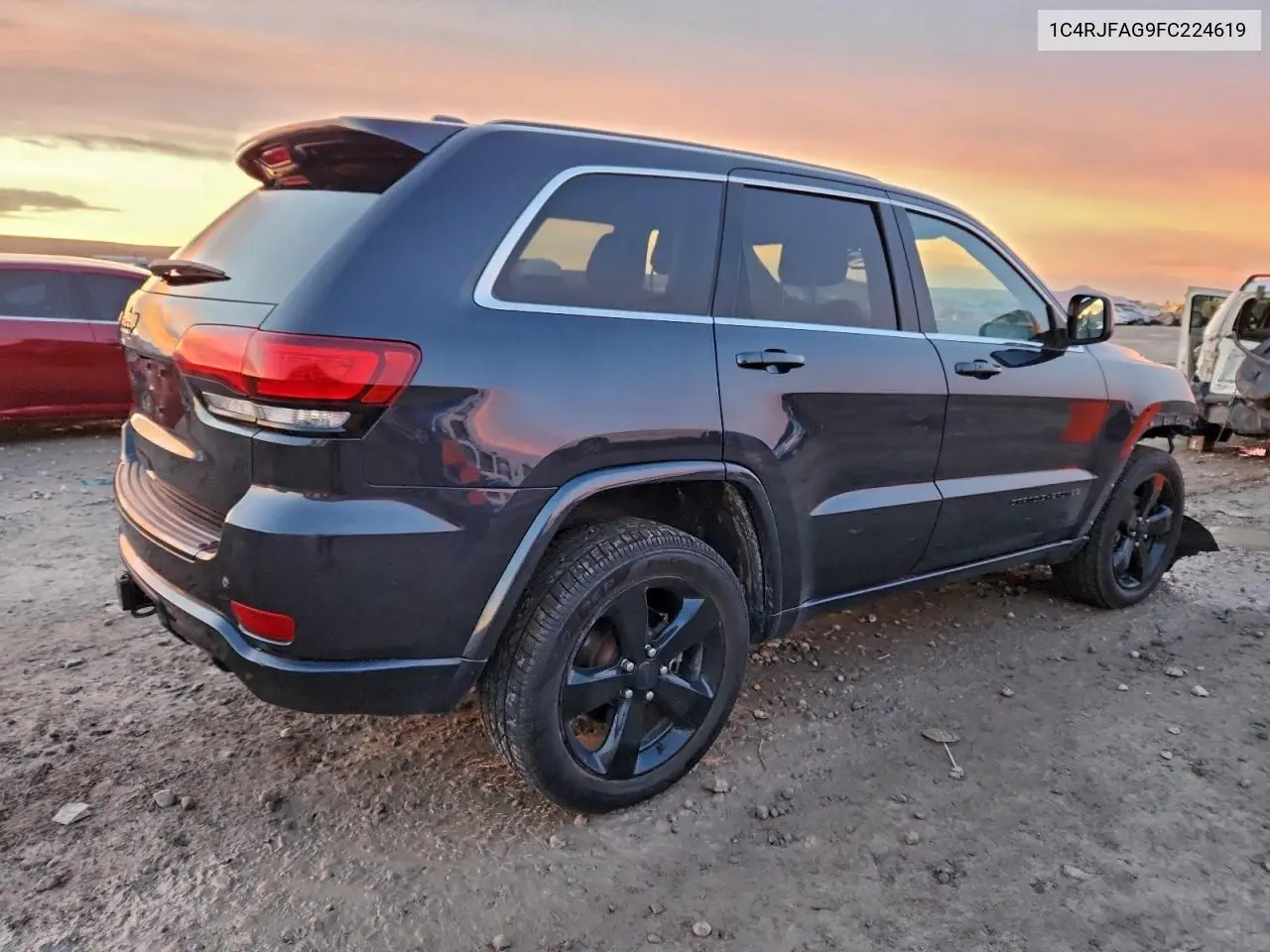 1C4RJFAG9FC224619 2015 Jeep Grand Cherokee Laredo