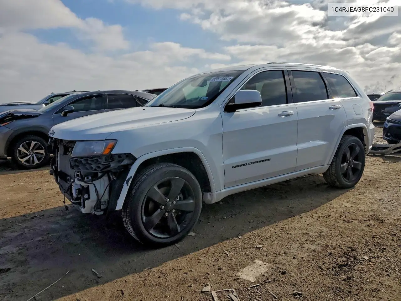 1C4RJEAG8FC231040 2015 Jeep Grand Cherokee Laredo