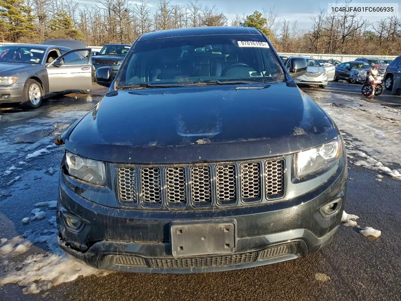 1C4RJFAG1FC606935 2015 Jeep Grand Cherokee Laredo