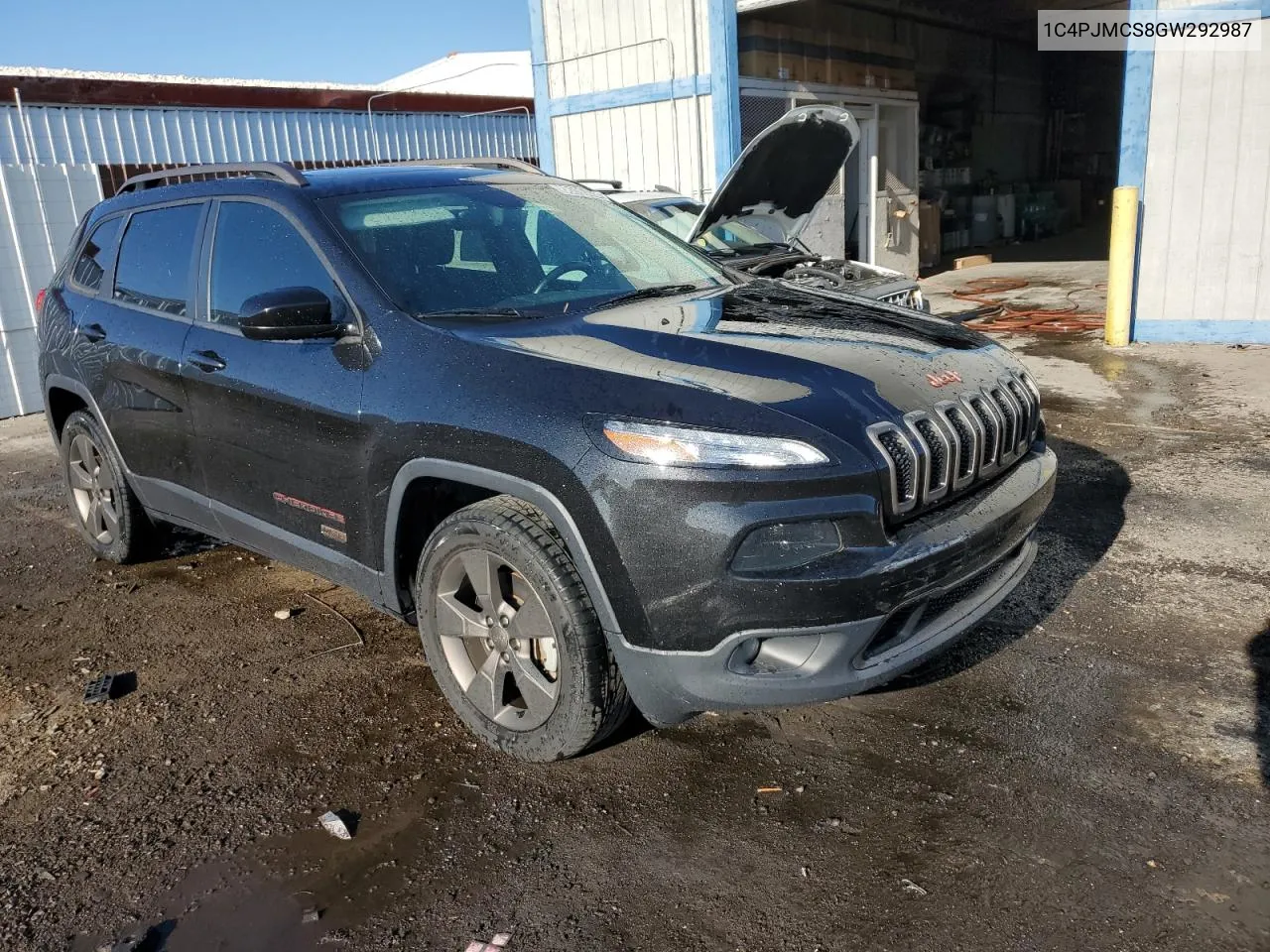 2016 Jeep Cherokee Latitude VIN: 1C4PJMCS8GW292987 Lot: 68890464