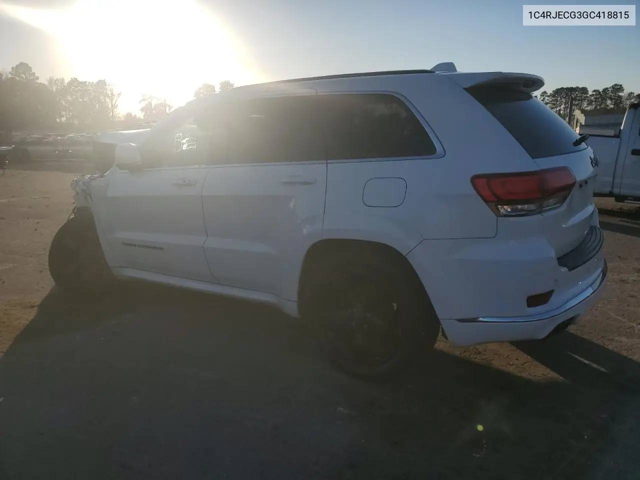 1C4RJECG3GC418815 2016 Jeep Grand Cherokee Overland