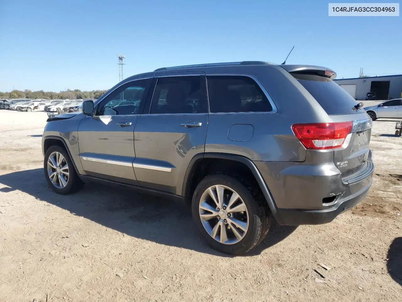 1C4RJFAG3CC304963 2012 Jeep Grand Cherokee Laredo