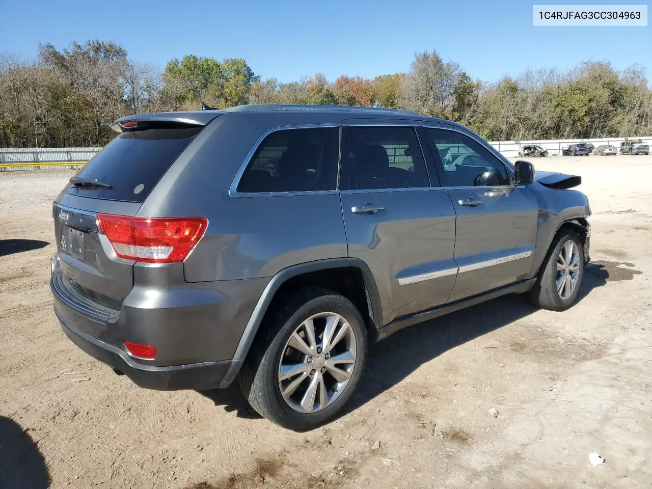 1C4RJFAG3CC304963 2012 Jeep Grand Cherokee Laredo