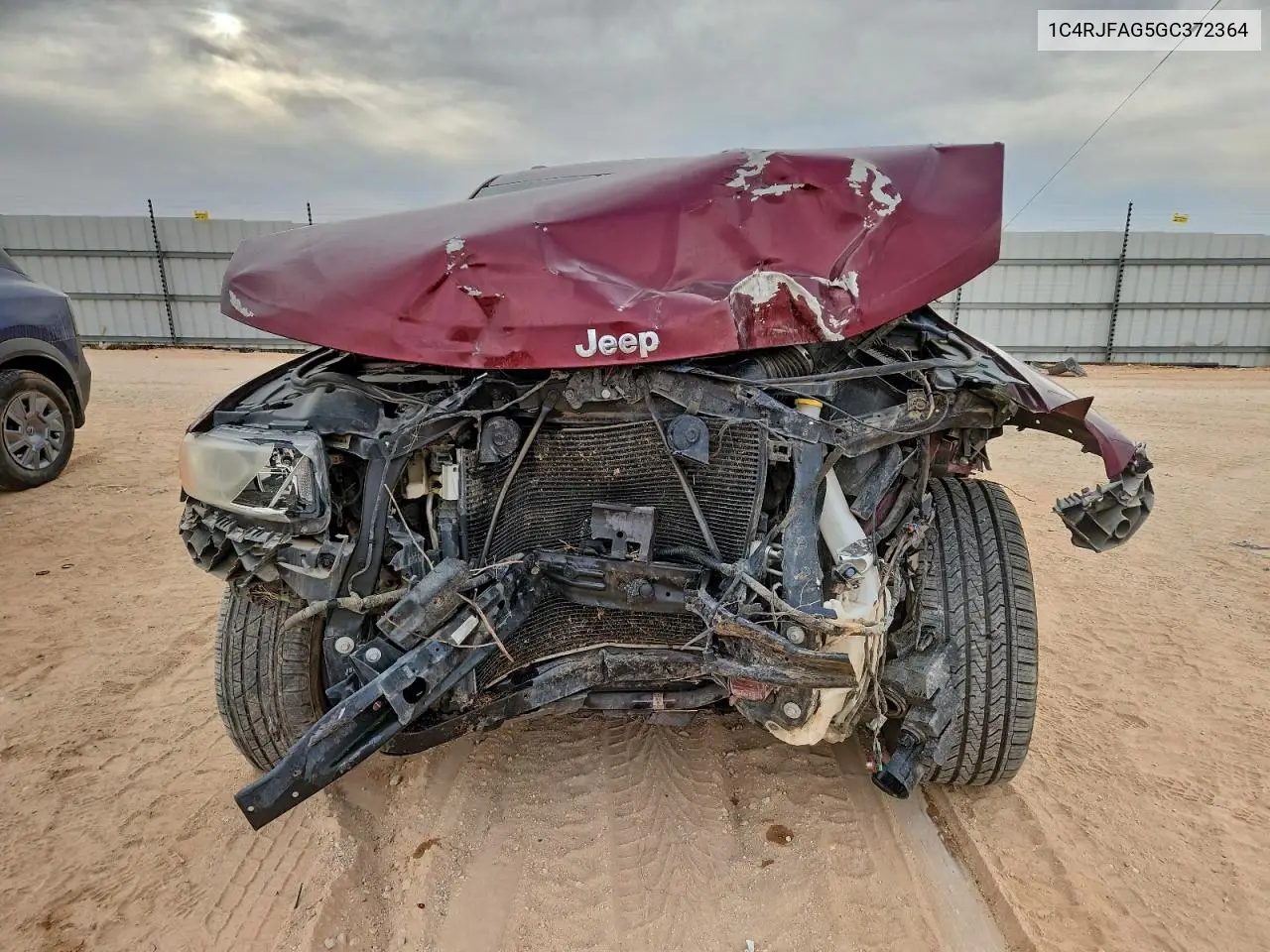 1C4RJFAG5GC372364 2016 Jeep Grand Cherokee Laredo