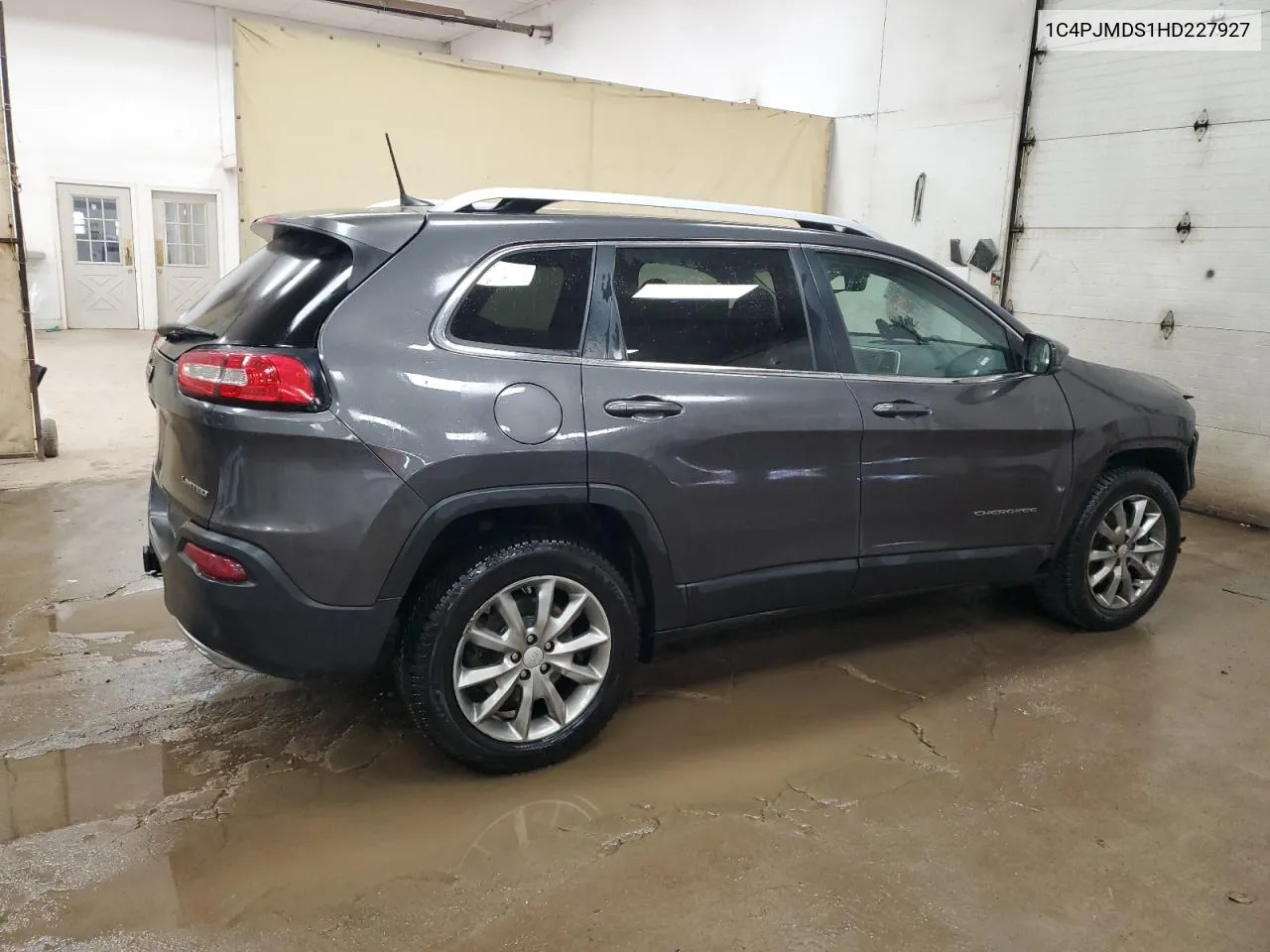 2017 Jeep Cherokee Limited VIN: 1C4PJMDS1HD227927 Lot: 72242744