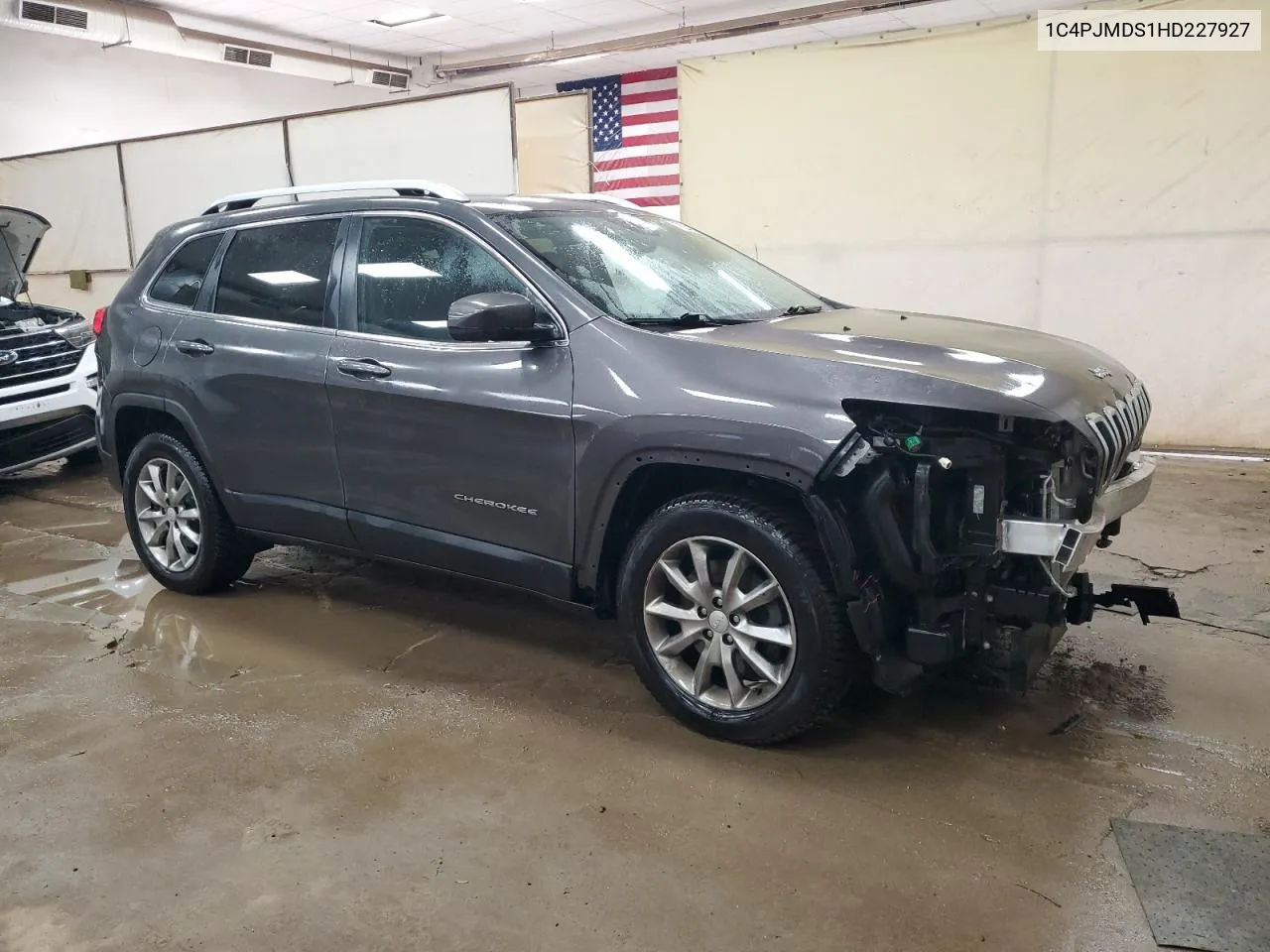 1C4PJMDS1HD227927 2017 Jeep Cherokee Limited