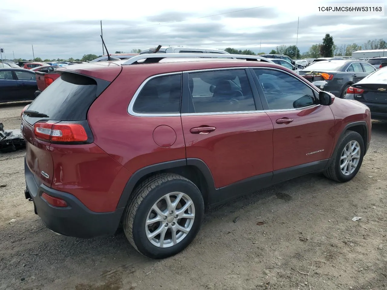 2017 Jeep Cherokee Latitude VIN: 1C4PJMCS6HW531163 Lot: 72688324