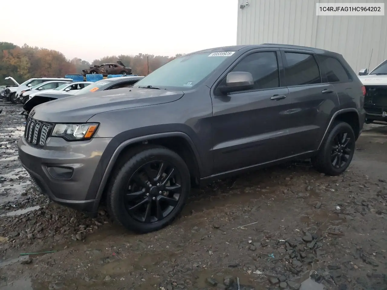 1C4RJFAG1HC964202 2017 Jeep Grand Cherokee Laredo