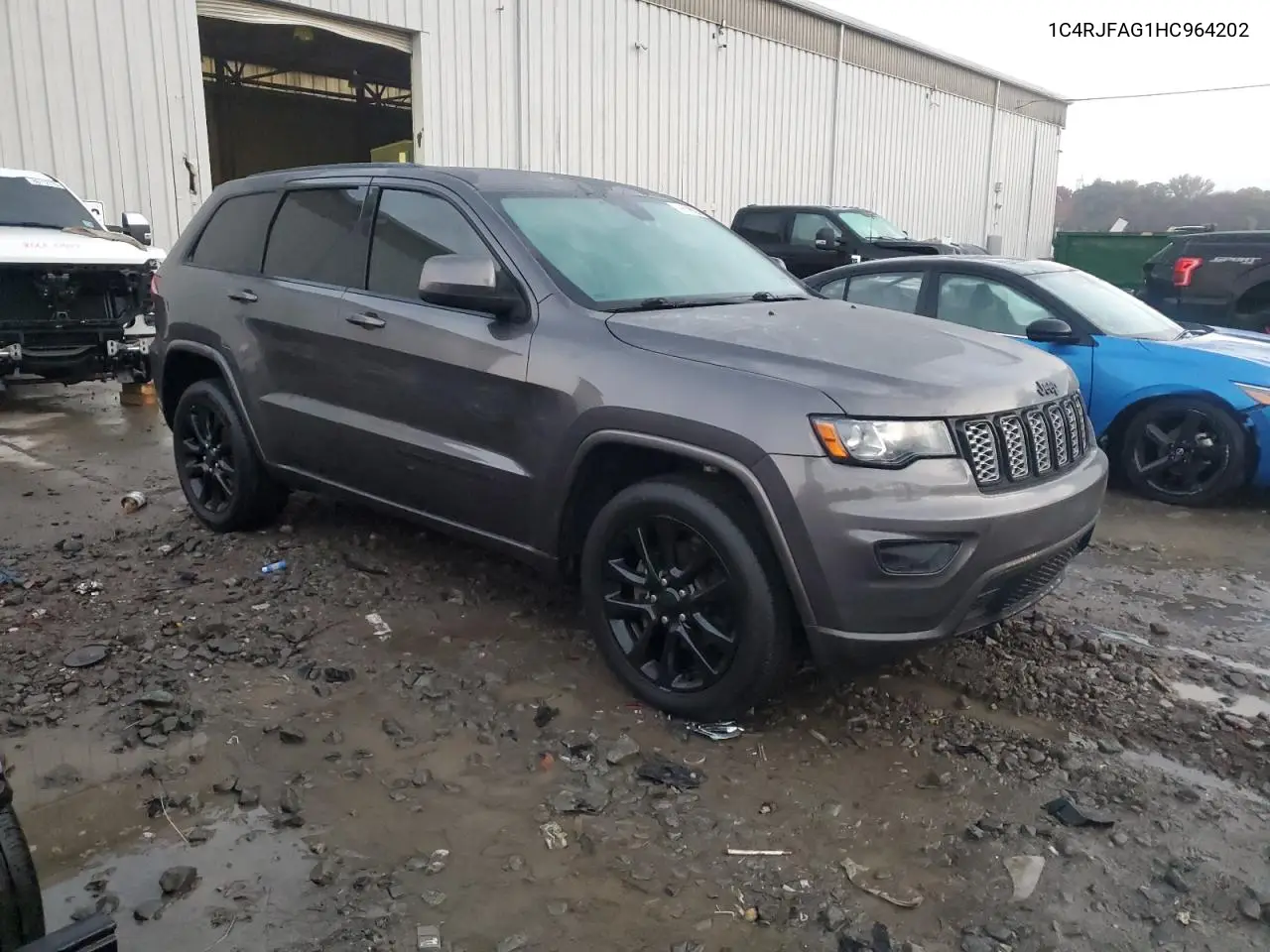 1C4RJFAG1HC964202 2017 Jeep Grand Cherokee Laredo