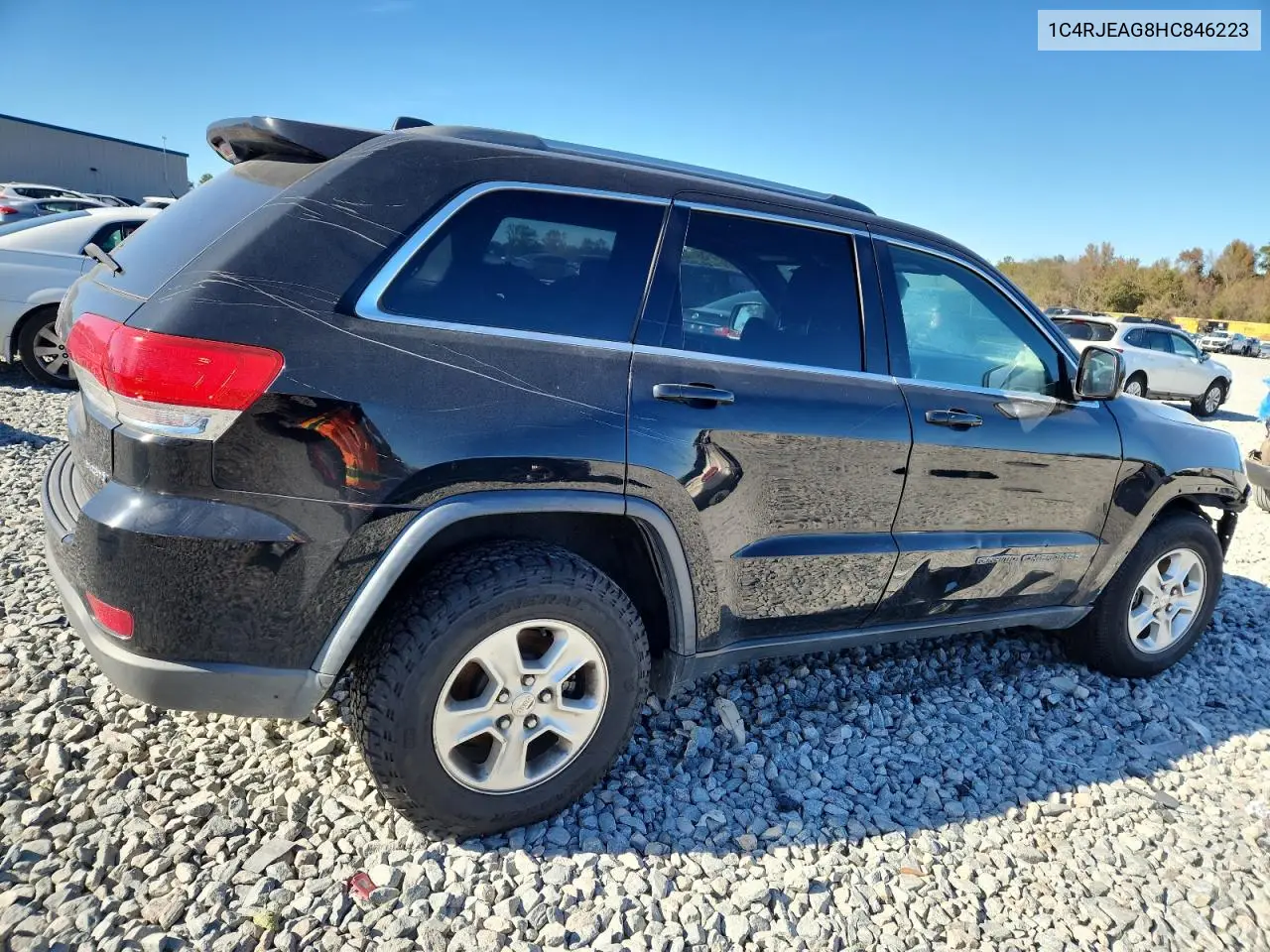 1C4RJEAG8HC846223 2017 Jeep Grand Cherokee Laredo