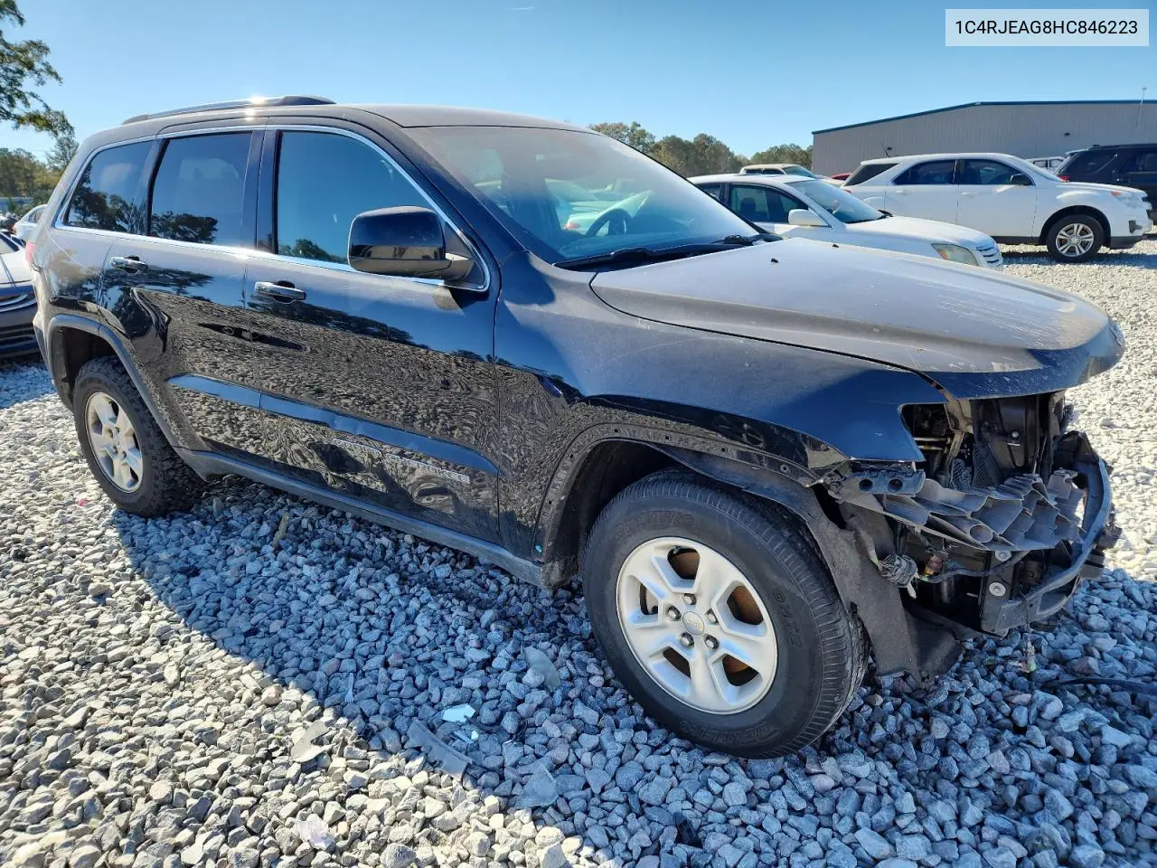 1C4RJEAG8HC846223 2017 Jeep Grand Cherokee Laredo