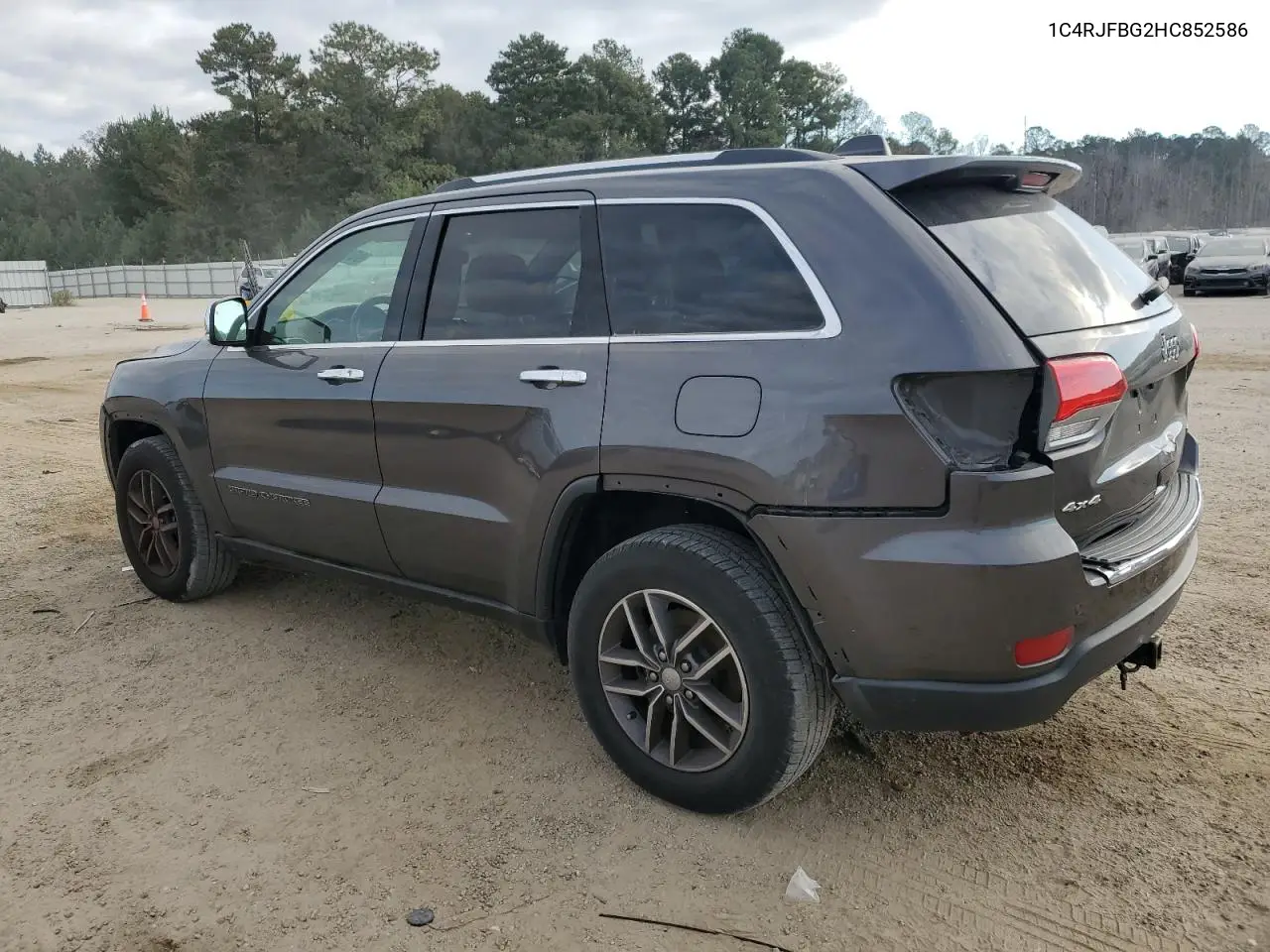 1C4RJFBG2HC852586 2017 Jeep Grand Cherokee Limited