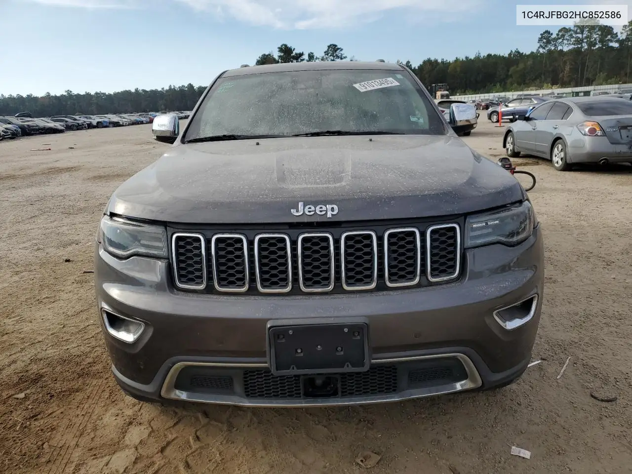 1C4RJFBG2HC852586 2017 Jeep Grand Cherokee Limited