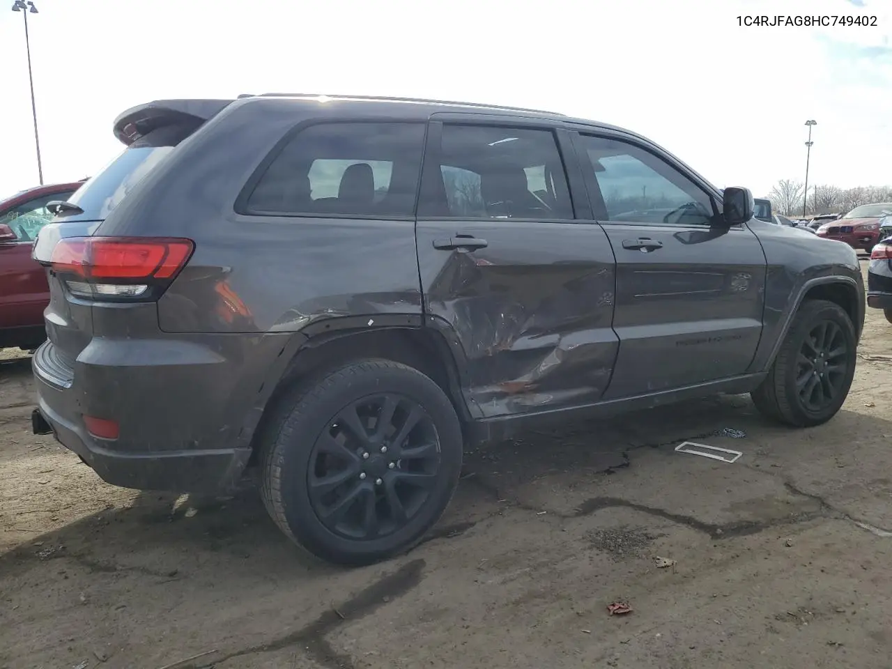 1C4RJFAG8HC749402 2017 Jeep Grand Cherokee Laredo