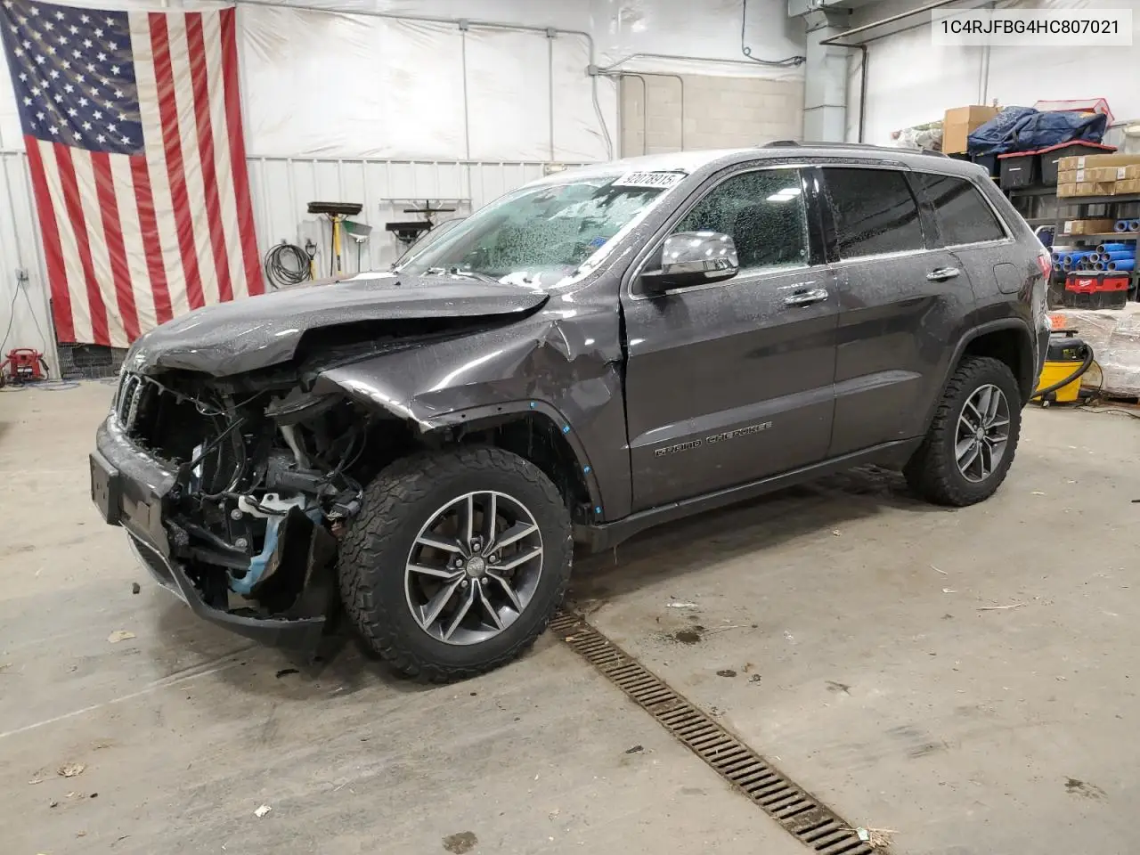 1C4RJFBG4HC807021 2017 Jeep Grand Cherokee Limited