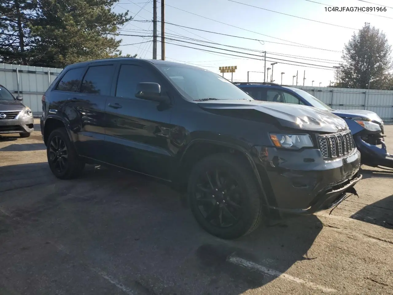1C4RJFAG7HC891966 2017 Jeep Grand Cherokee Laredo