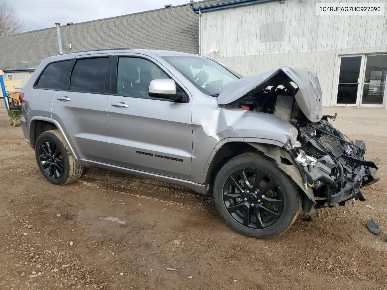 1C4RJFAG7HC927090 2017 Jeep Grand Cherokee Laredo