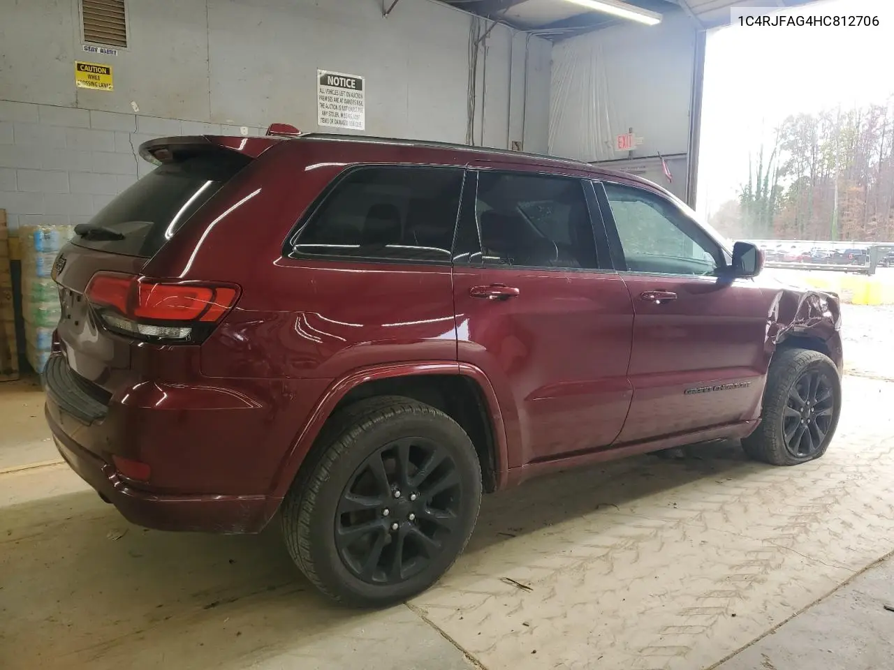 1C4RJFAG4HC812706 2017 Jeep Grand Cherokee Laredo
