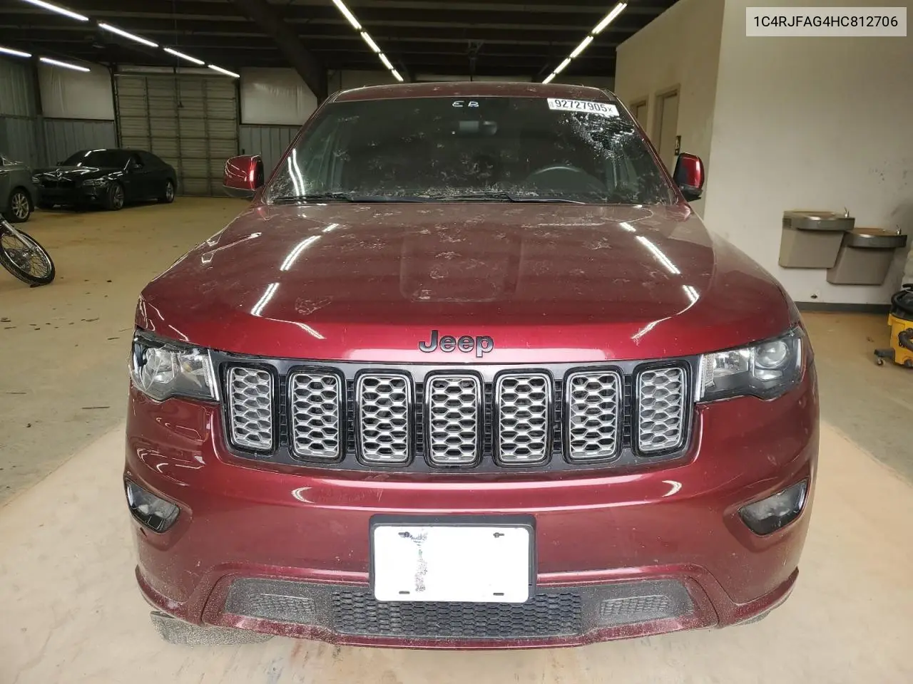 1C4RJFAG4HC812706 2017 Jeep Grand Cherokee Laredo