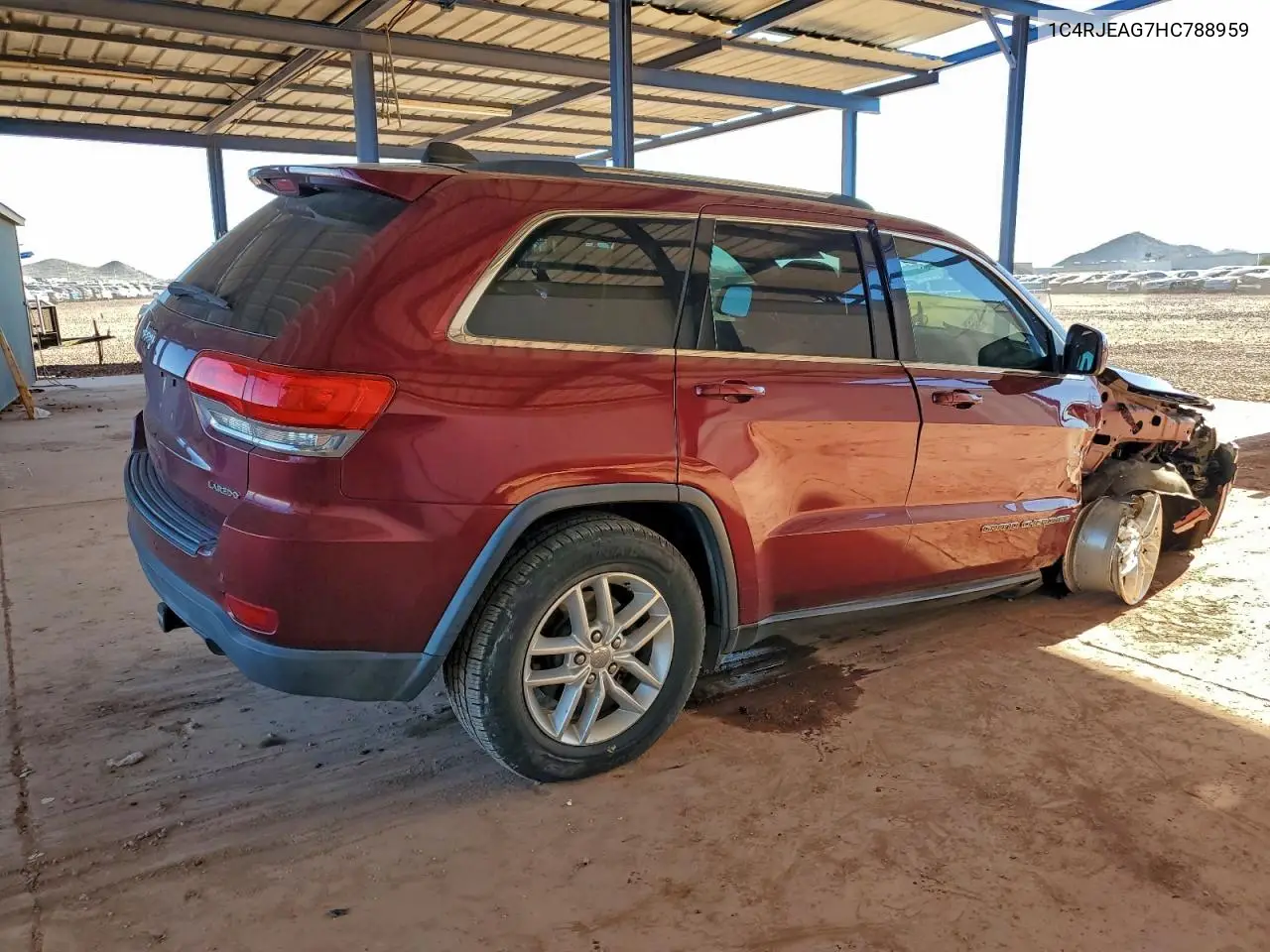 1C4RJEAG7HC788959 2017 Jeep Grand Cherokee Laredo