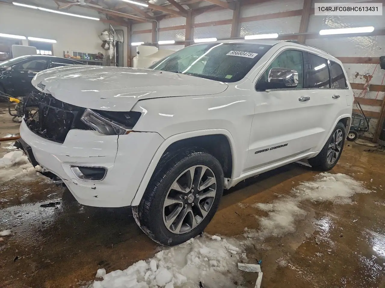 1C4RJFCG8HC613431 2017 Jeep Grand Cherokee Overland
