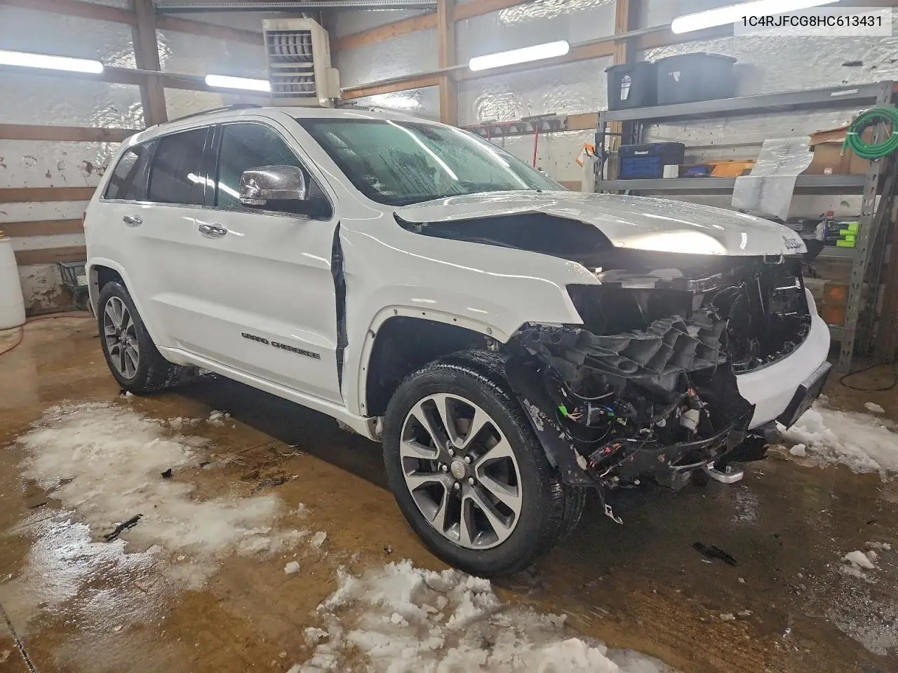 1C4RJFCG8HC613431 2017 Jeep Grand Cherokee Overland