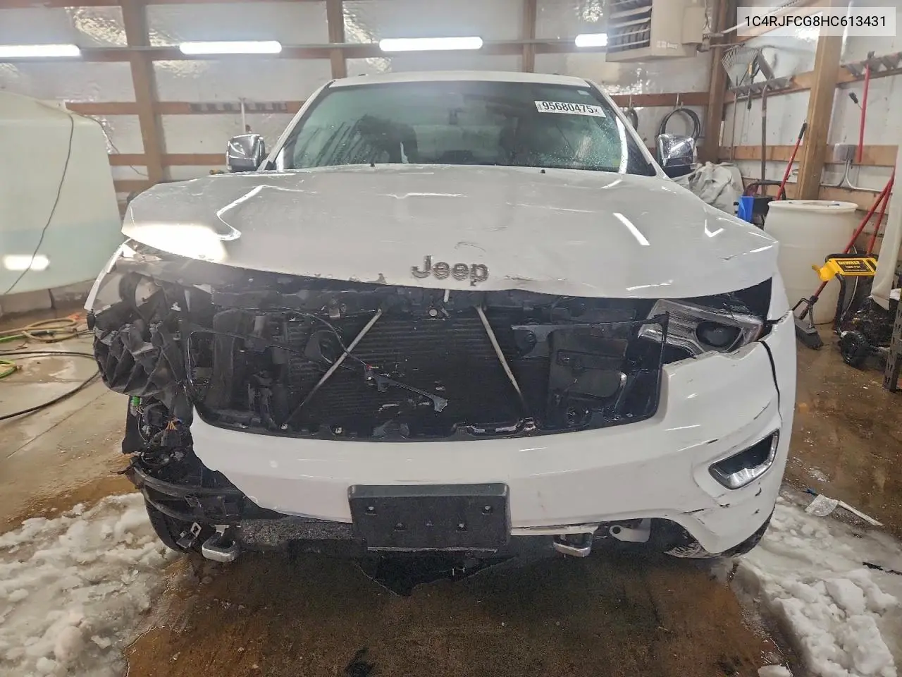 1C4RJFCG8HC613431 2017 Jeep Grand Cherokee Overland