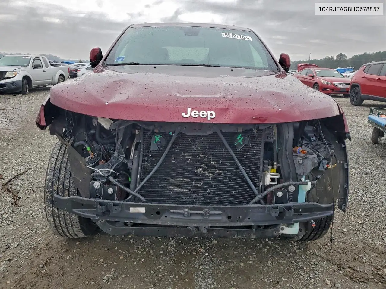 1C4RJEAG8HC678857 2017 Jeep Grand Cherokee Laredo