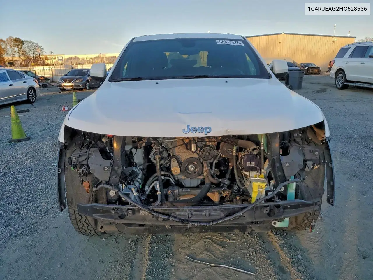 1C4RJEAG2HC628536 2017 Jeep Grand Cherokee Laredo