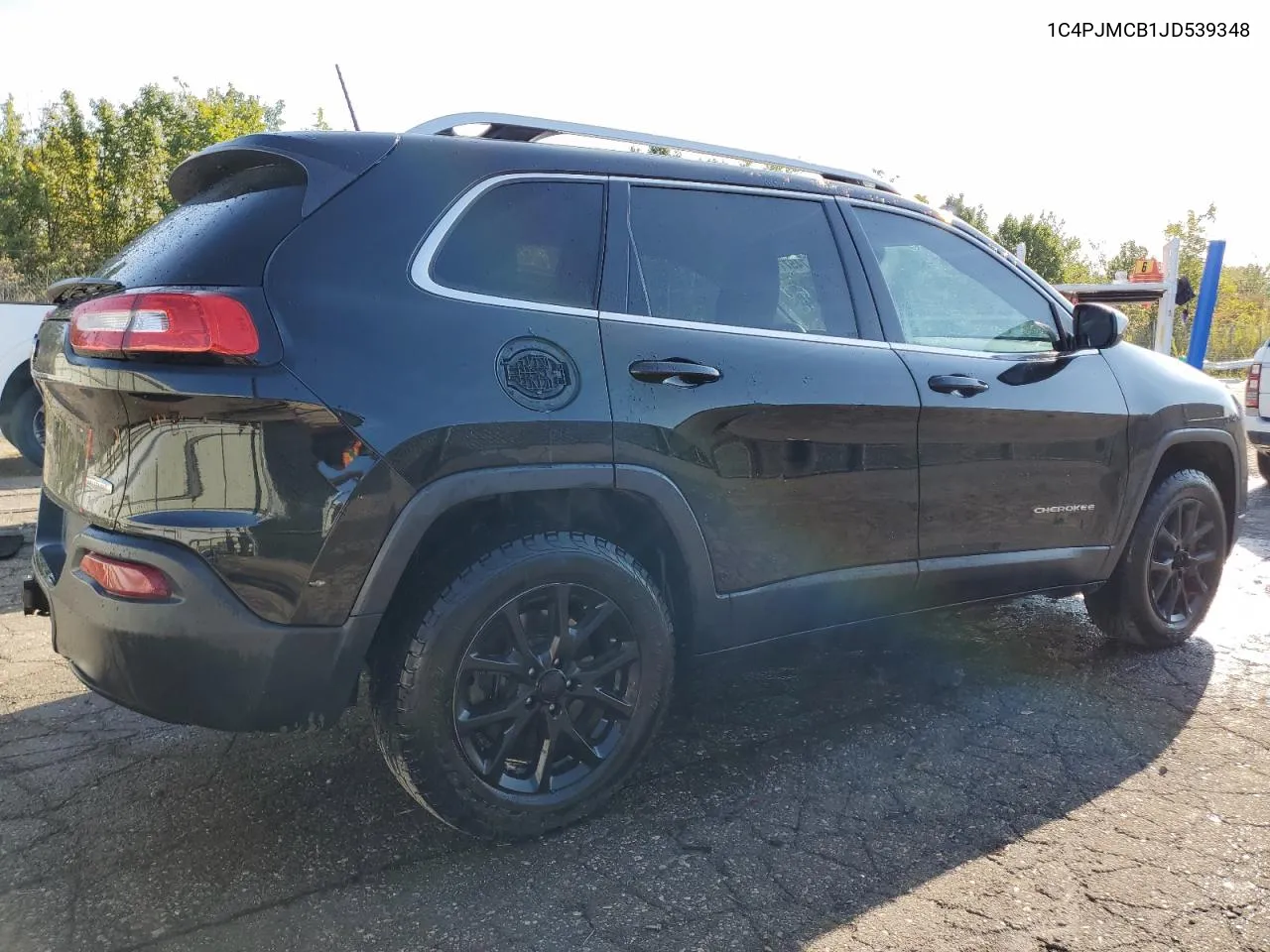 1C4PJMCB1JD539348 2018 Jeep Cherokee Latitude