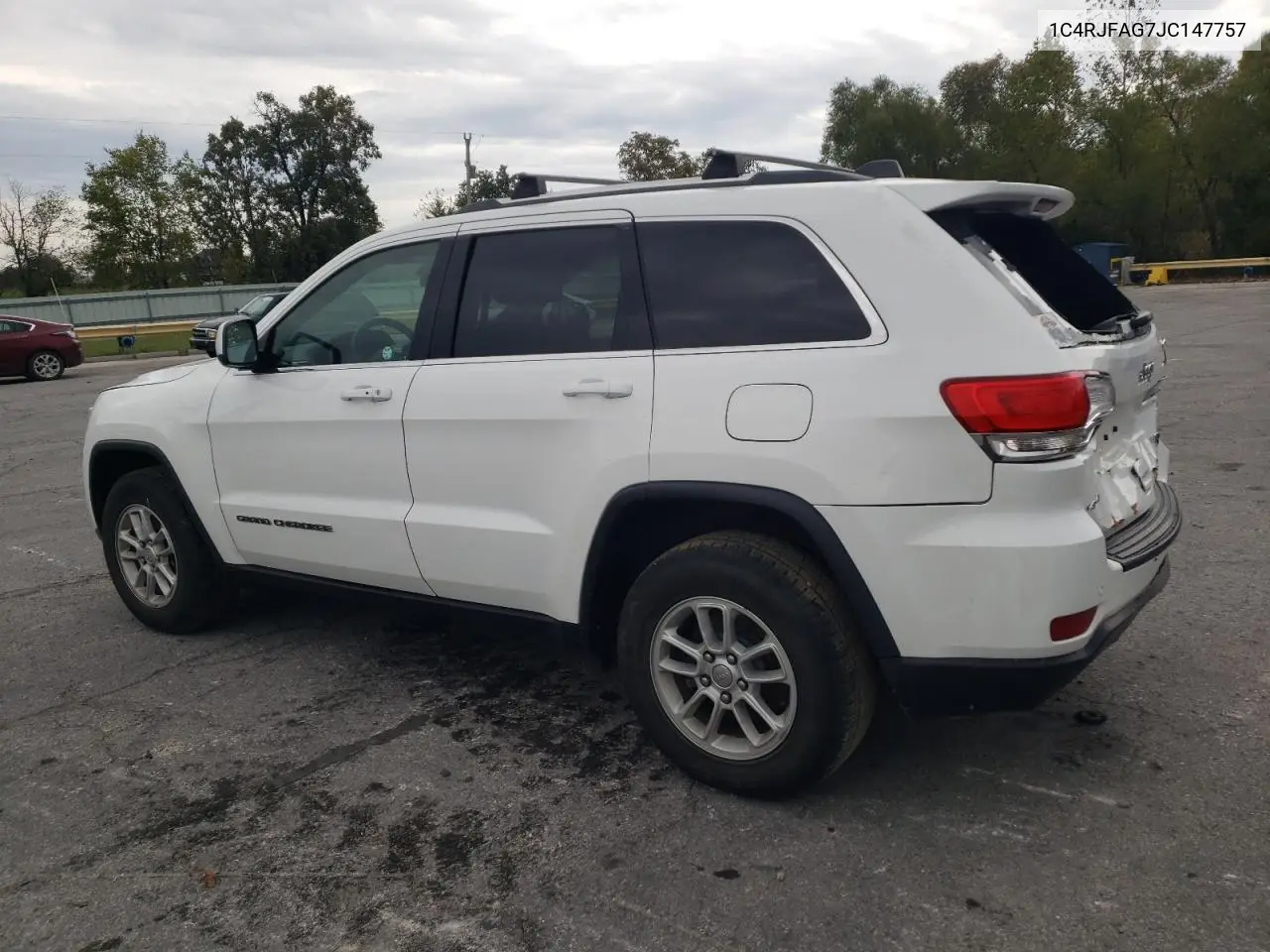 1C4RJFAG7JC147757 2018 Jeep Grand Cherokee Laredo