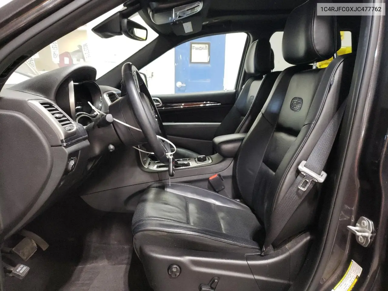 1C4RJFCGXJC477762 2018 Jeep Grand Cherokee Overland