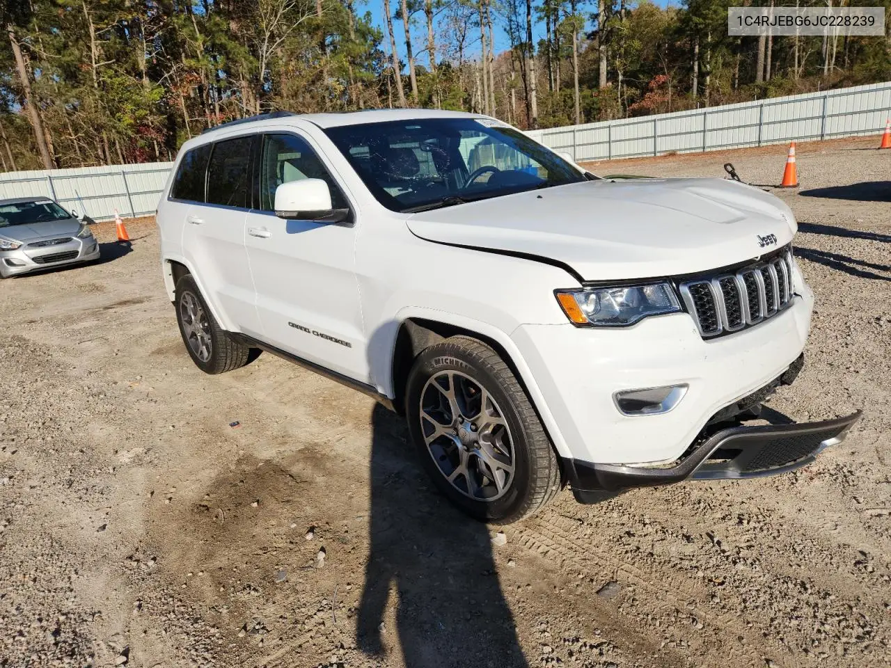 1C4RJEBG6JC228239 2018 Jeep Grand Cherokee Limited