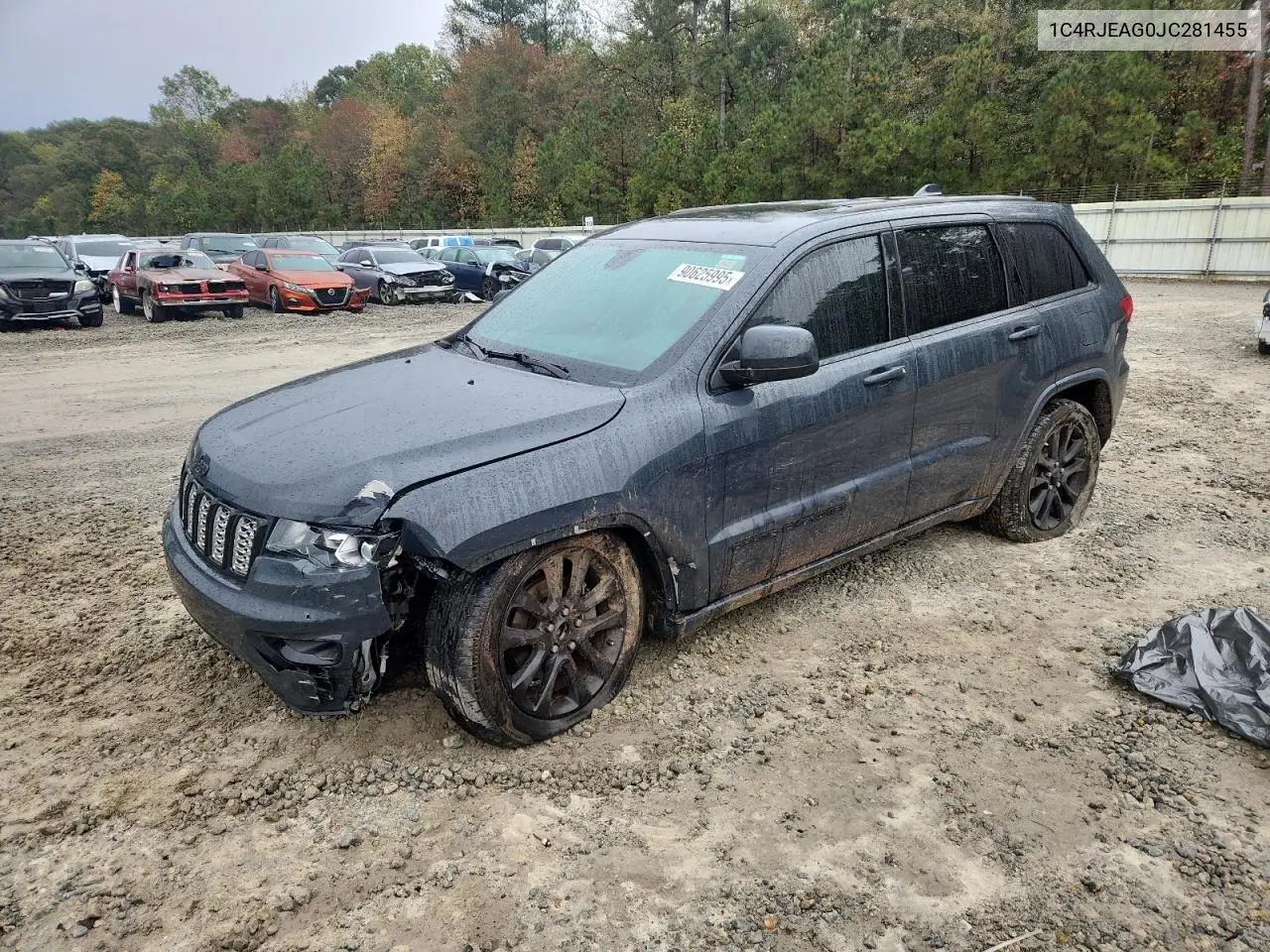 1C4RJEAG0JC281455 2018 Jeep Grand Cherokee Laredo