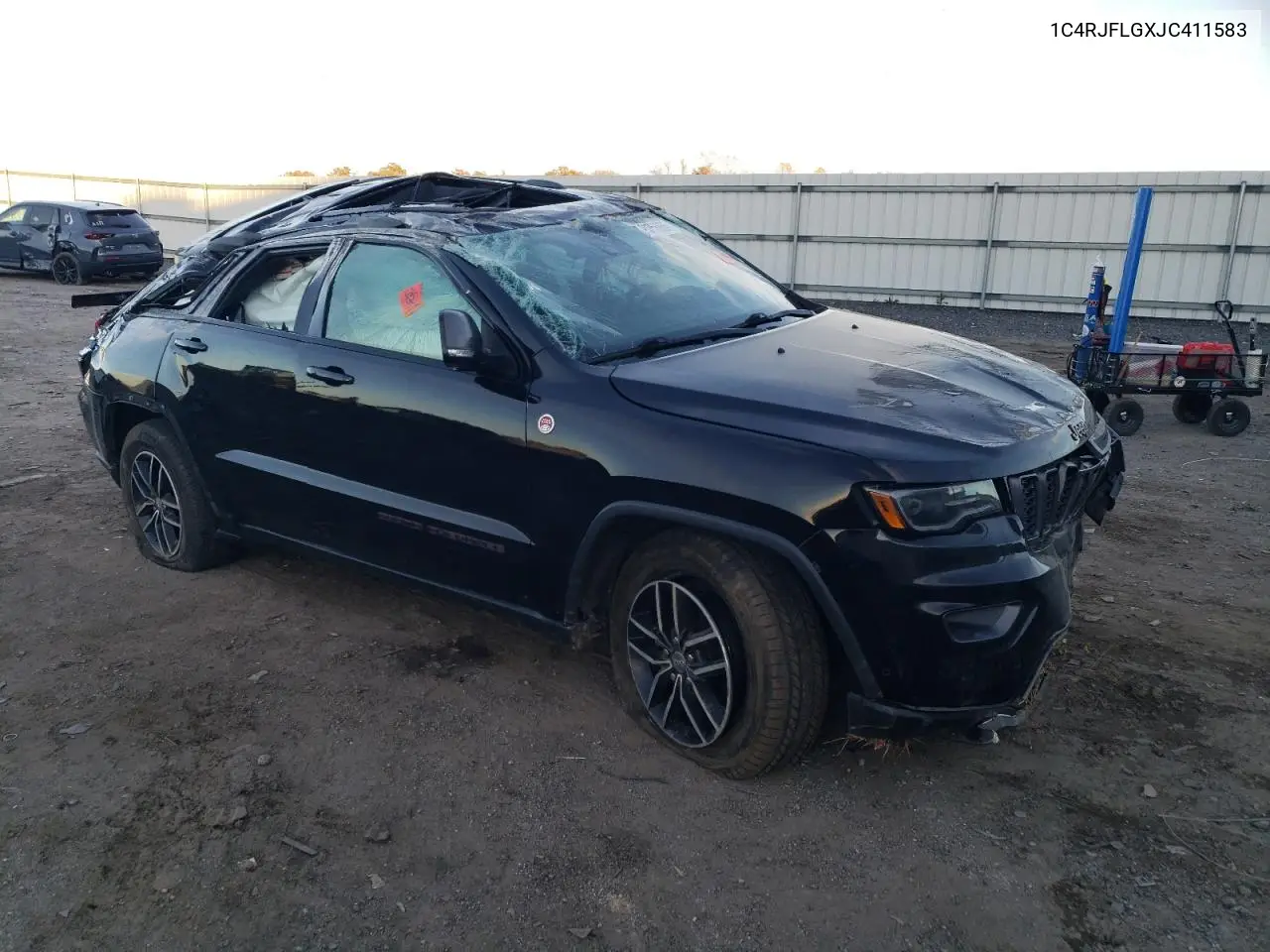 1C4RJFLGXJC411583 2018 Jeep Grand Cherokee Trailhawk
