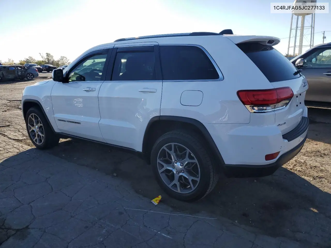 1C4RJFAG5JC277133 2018 Jeep Grand Cherokee Laredo