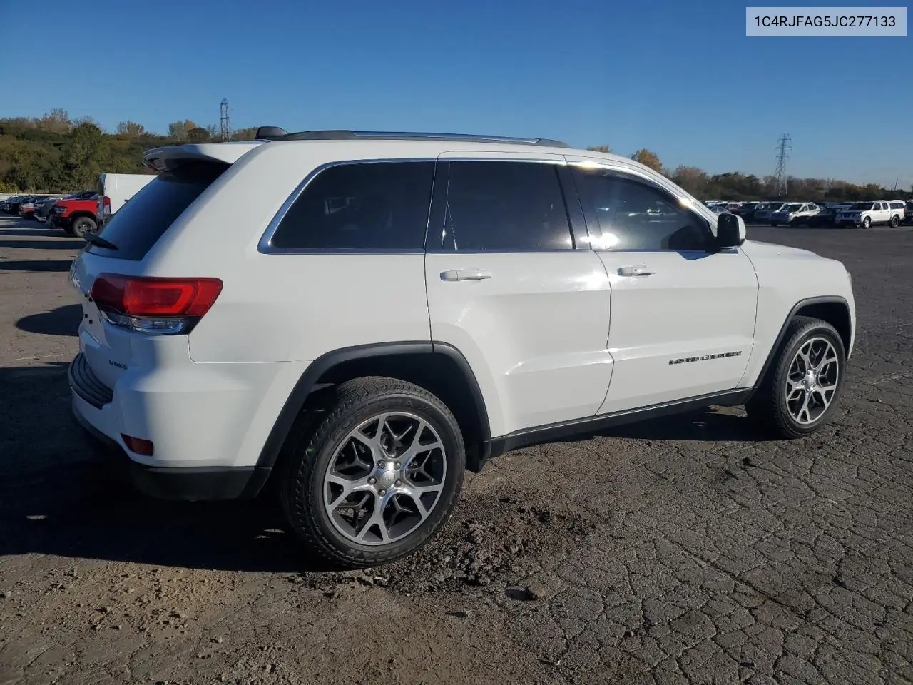1C4RJFAG5JC277133 2018 Jeep Grand Cherokee Laredo