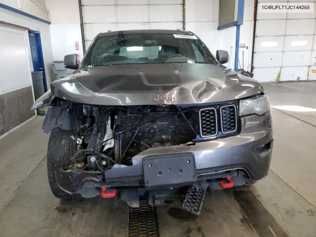 1C4RJFLT1JC144265 2018 Jeep Grand Cherokee Trailhawk