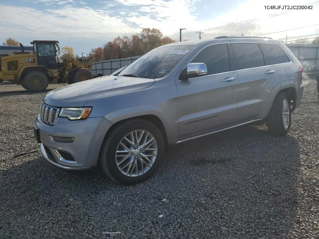 1C4RJFJT2JC230042 2018 Jeep Grand Cherokee Summit
