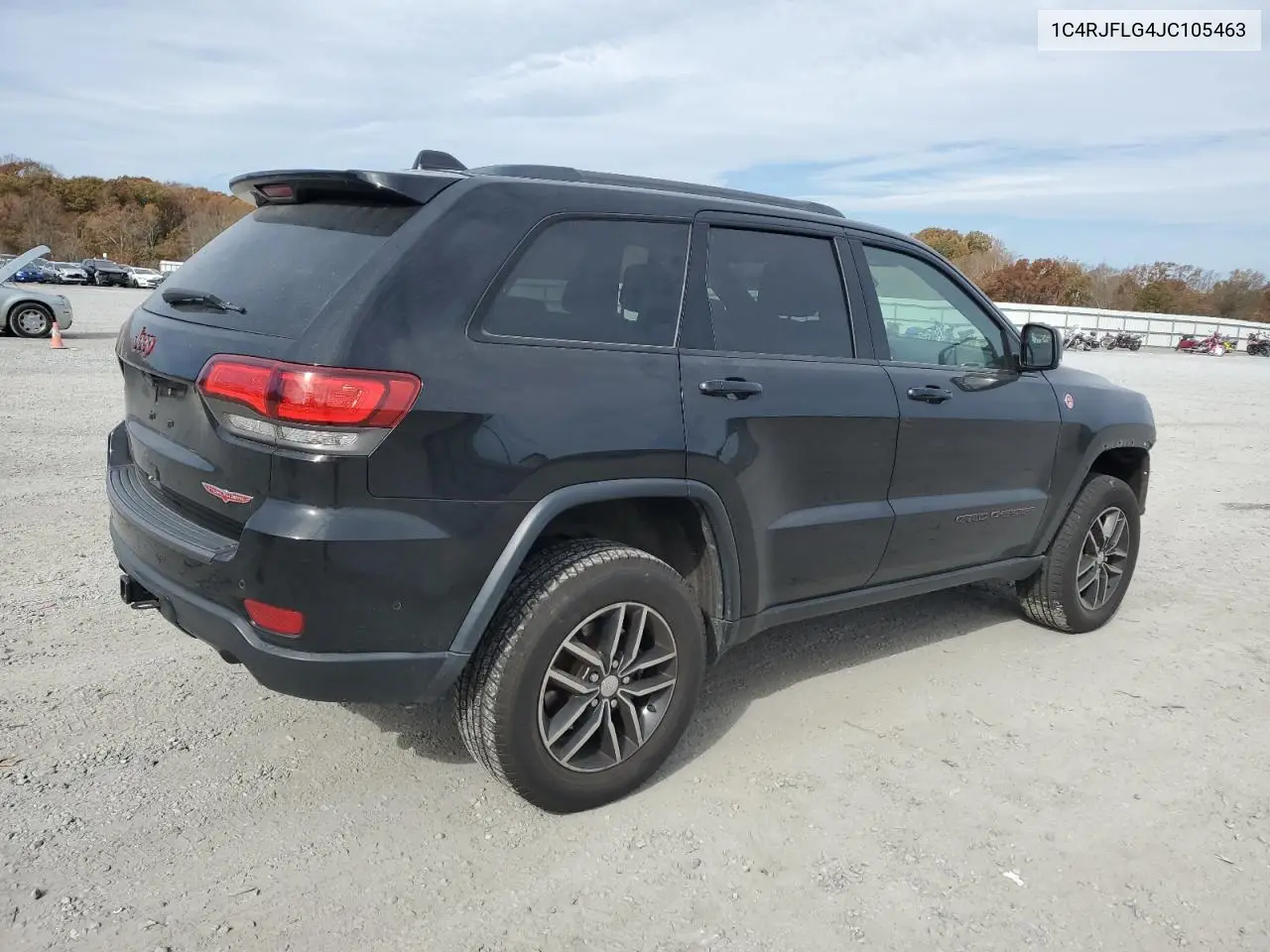 1C4RJFLG4JC105463 2018 Jeep Grand Cherokee Trailhawk