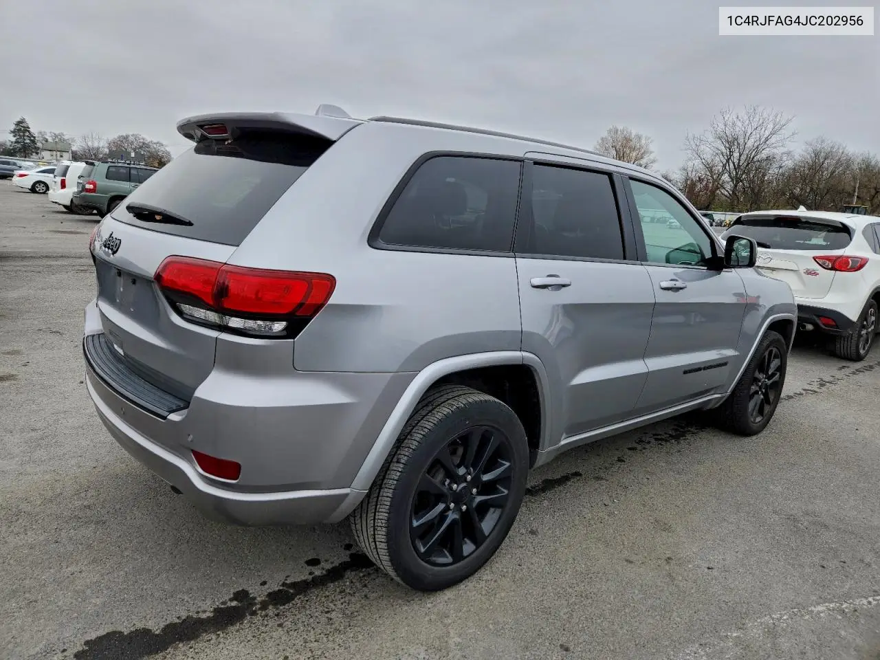 1C4RJFAG4JC202956 2018 Jeep Grand Cherokee Laredo