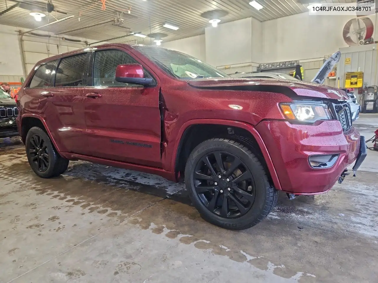 1C4RJFAGXJC348701 2018 Jeep Grand Cherokee Laredo