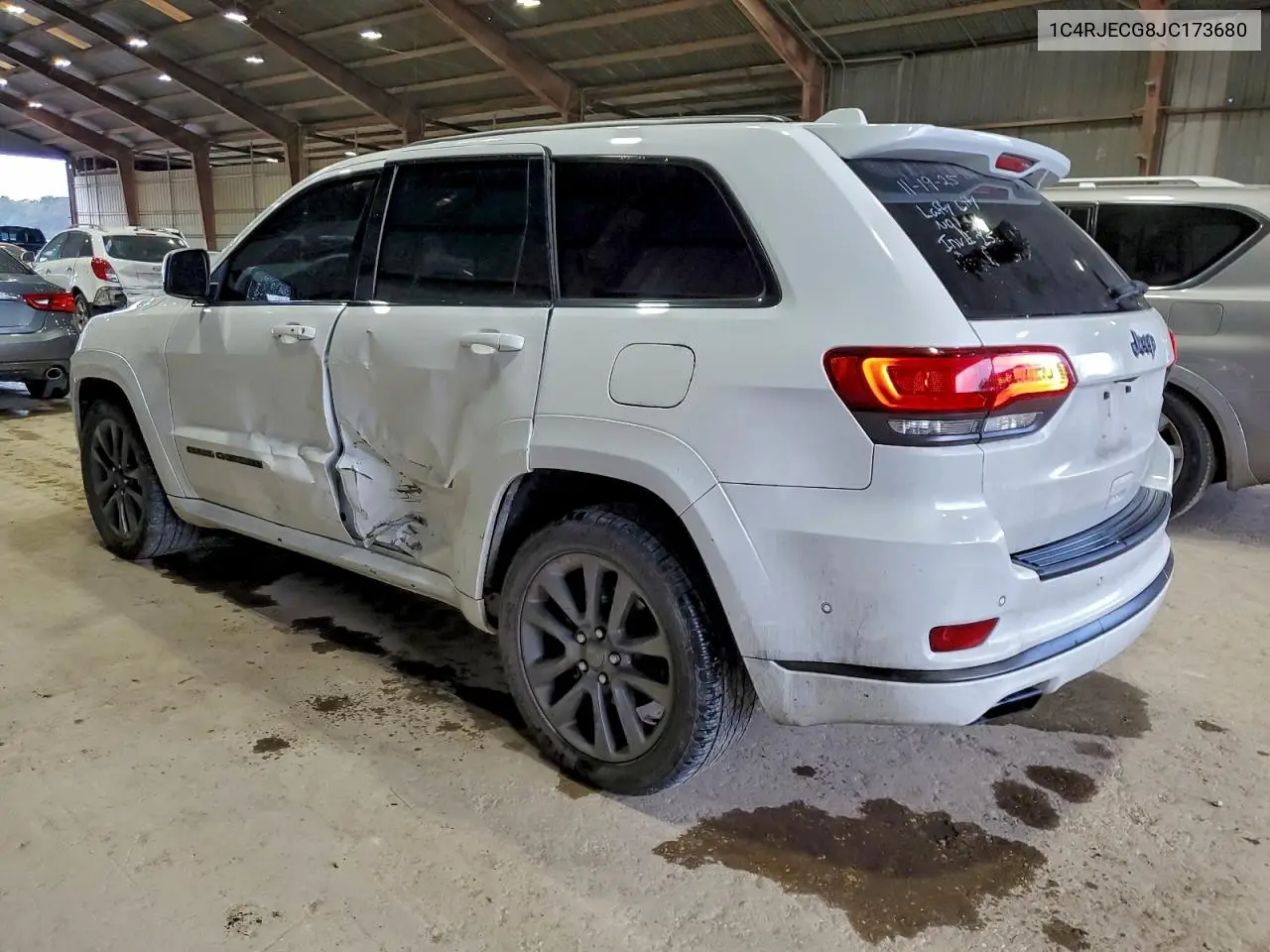 1C4RJECG8JC173680 2018 Jeep Grand Cherokee Overland