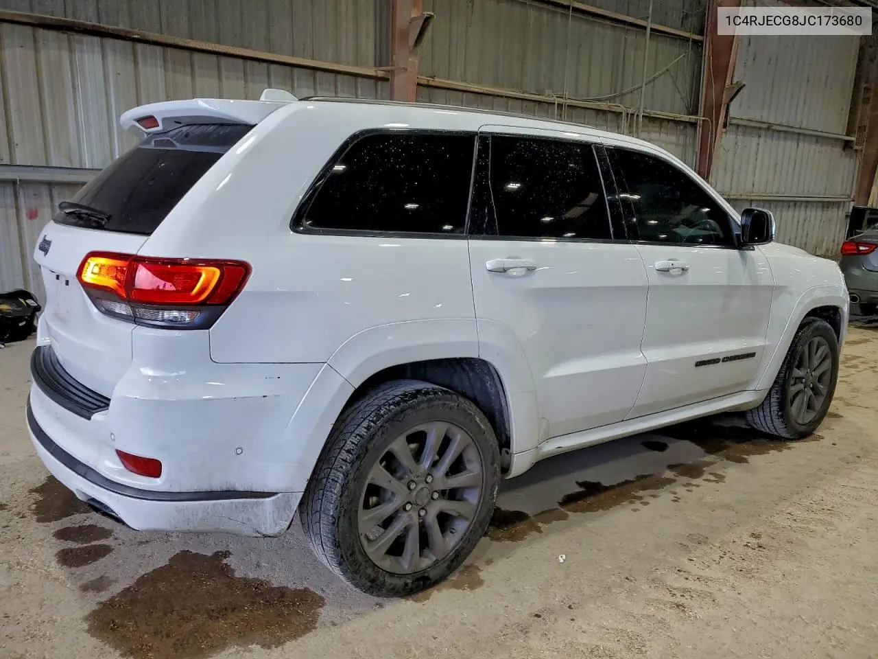 1C4RJECG8JC173680 2018 Jeep Grand Cherokee Overland