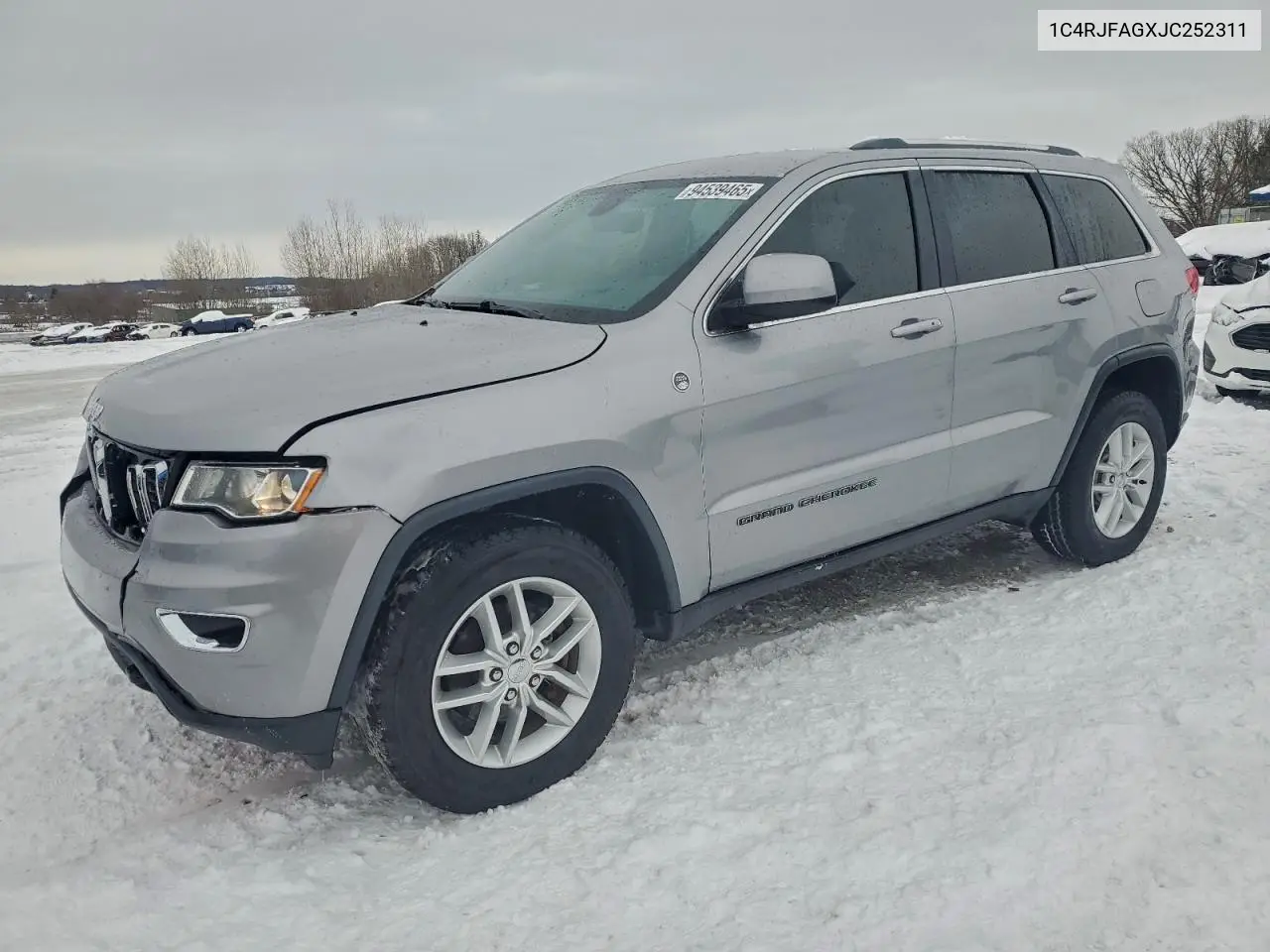 1C4RJFAGXJC252311 2018 Jeep Grand Cherokee Laredo