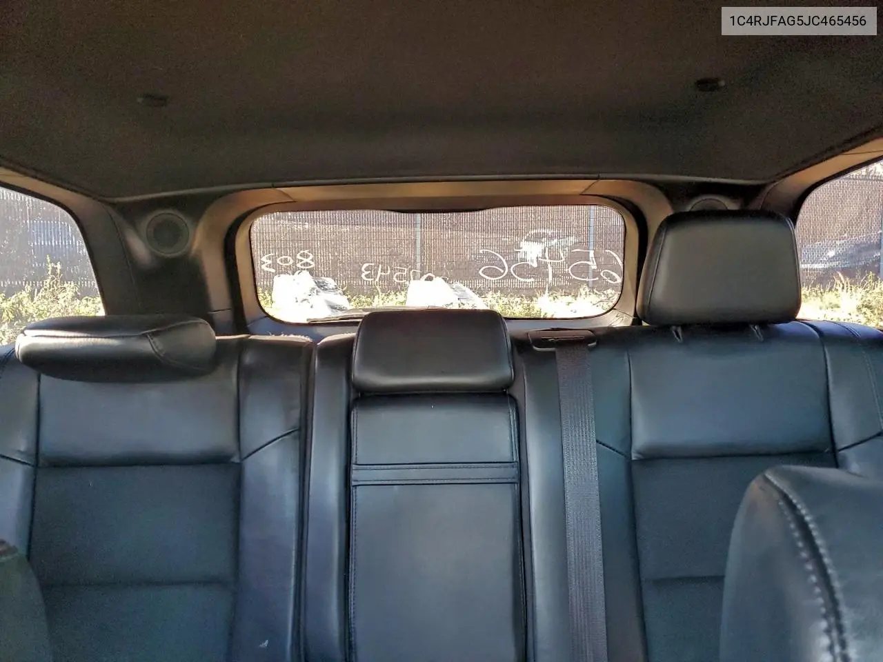 1C4RJFAG5JC465456 2018 Jeep Grand Cherokee Laredo
