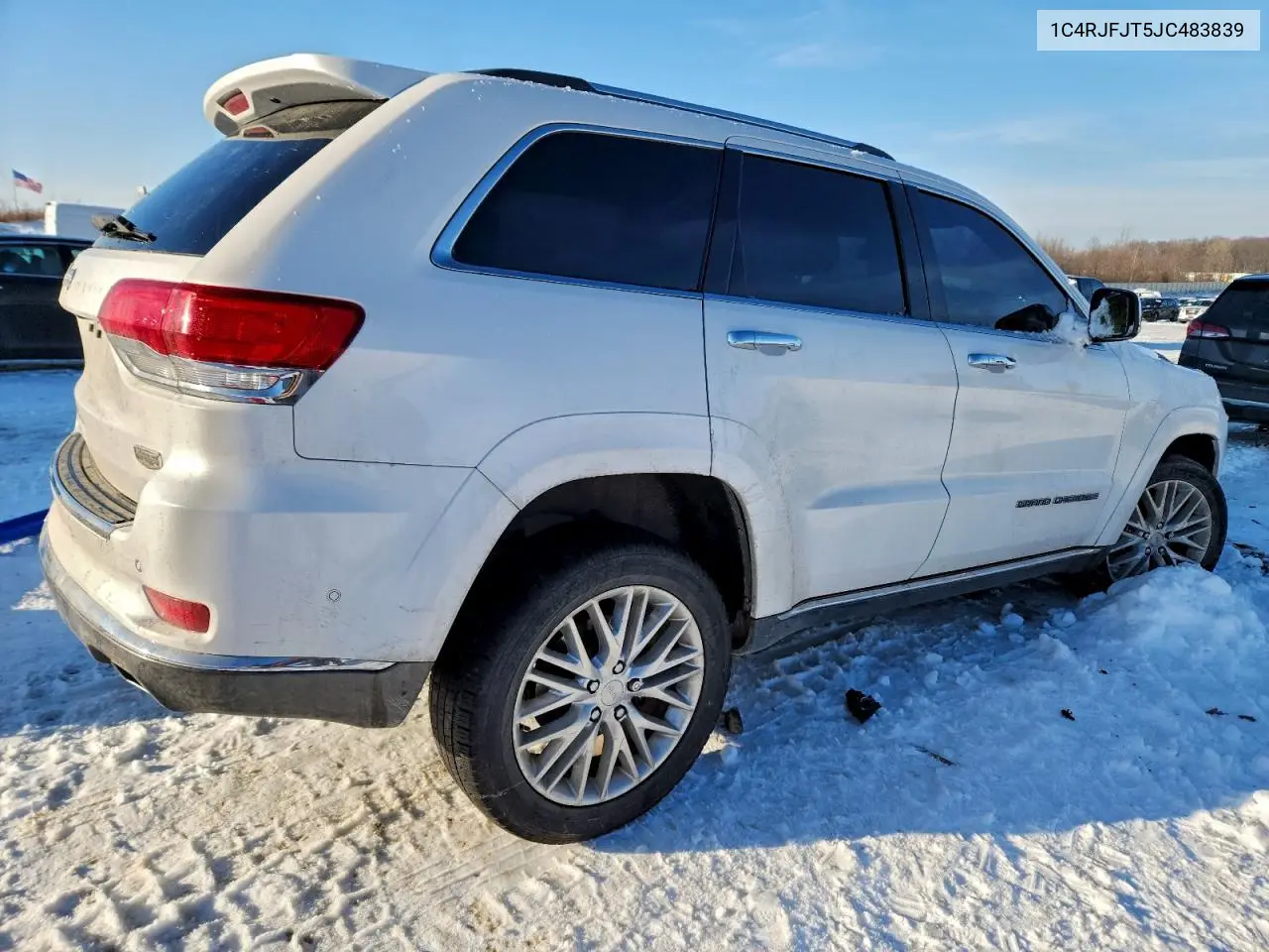 1C4RJFJT5JC483839 2018 Jeep Grand Cherokee Summit