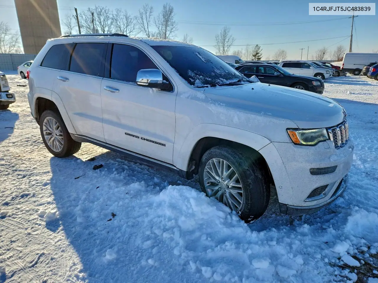 1C4RJFJT5JC483839 2018 Jeep Grand Cherokee Summit